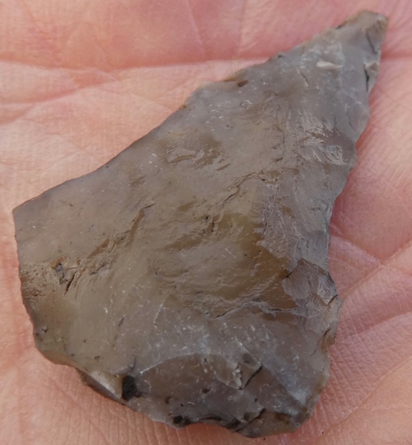 Neolithic leaf shaped arrowhead.png